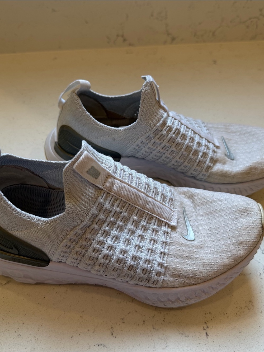 Nike React Phantom Run Flyknit 2